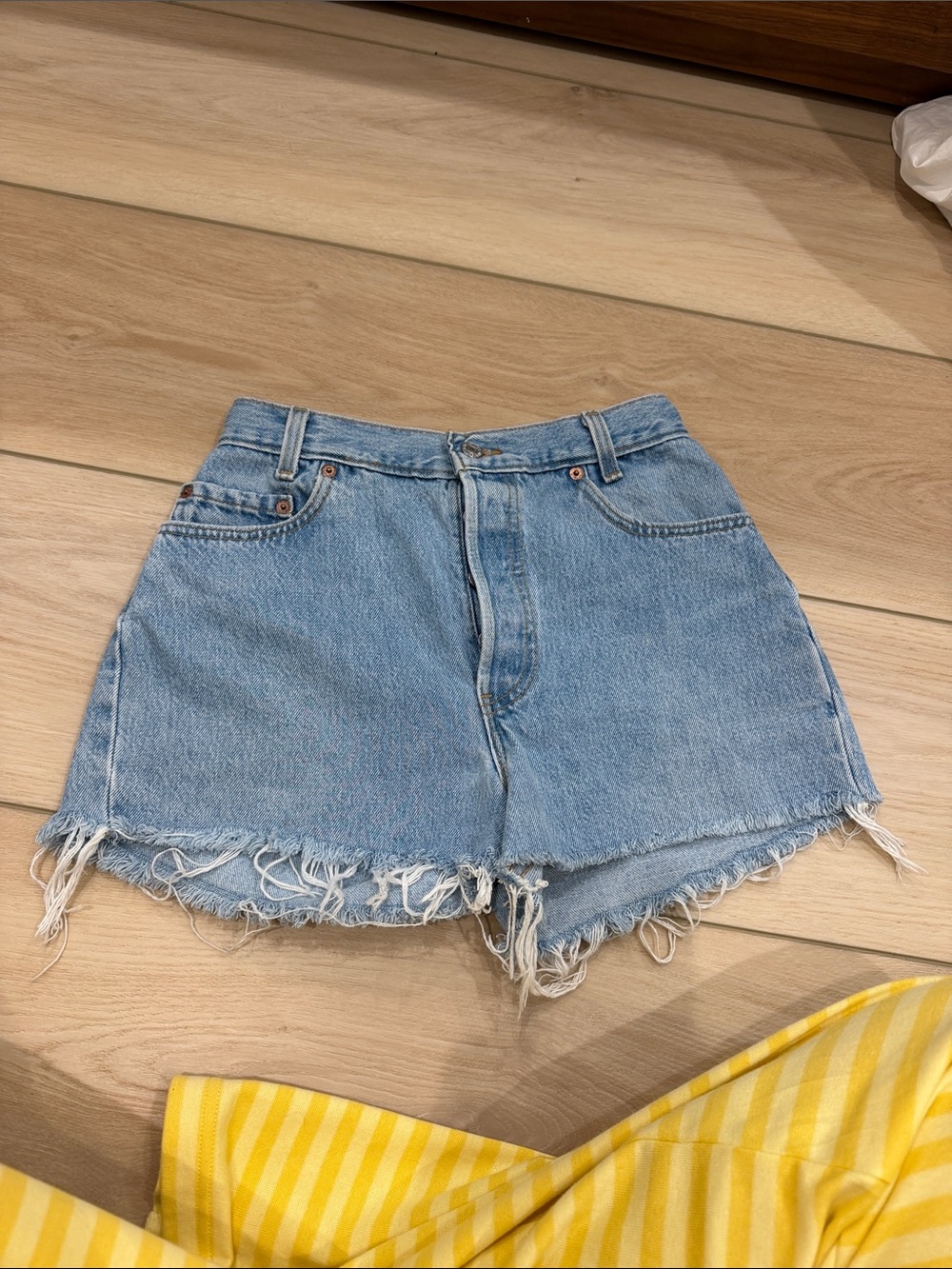Aligrace vintage Levi shorts